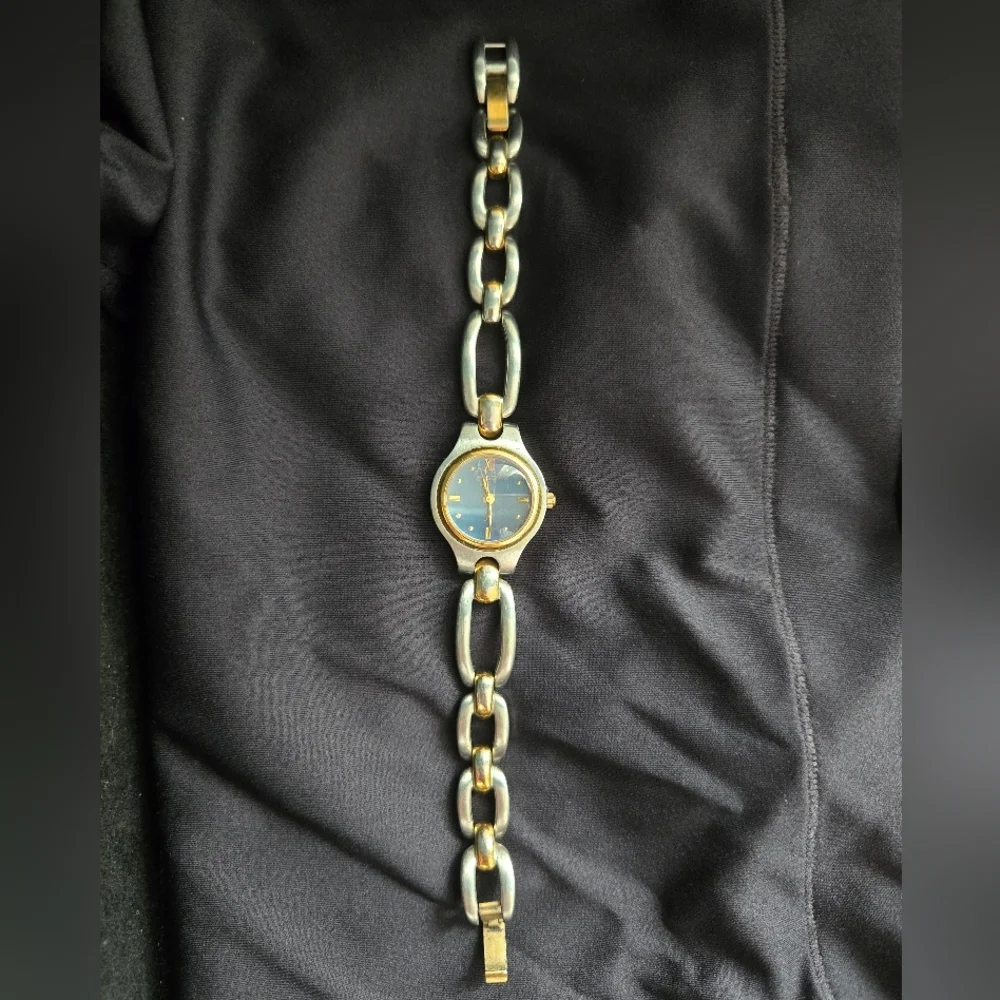 Fossil F2 Watch Women Silver Gold Stainless Steel Water Resist Batt Blue Quartz